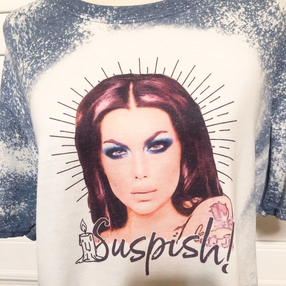 SUSPISH BAILEY SARIAN Bleach Dye Graphic Tee - Picture 4 of 4